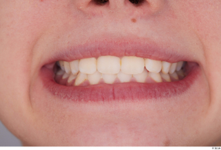 Olivia Sparkle teeth 0001.jpg